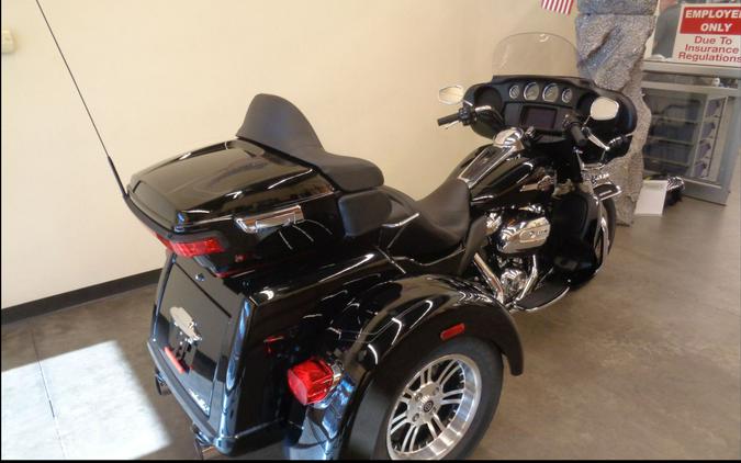 2024 Harley-Davidson Tri Glide® Ultra