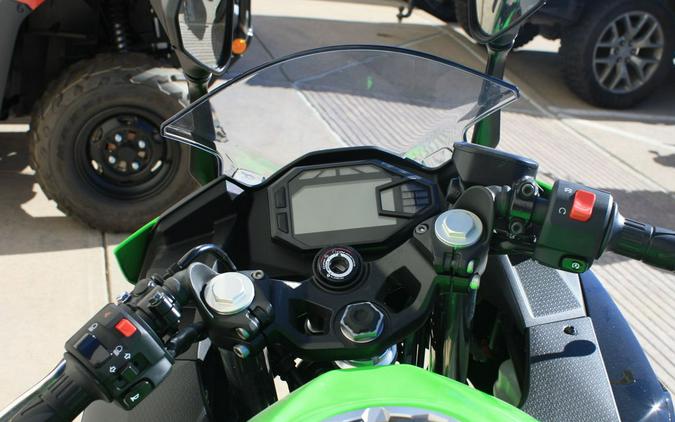 2025 Kawasaki EX500HSFNL