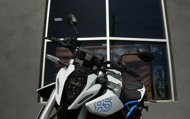 2023 Suzuki GSX 8S