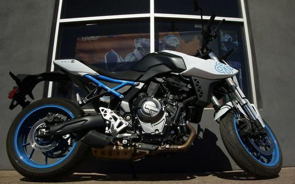 2023 Suzuki GSX 8S
