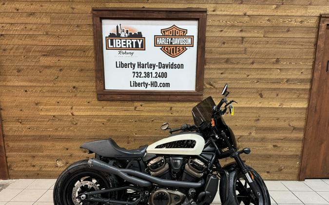 2022 Harley-Davidson® Sportster® S White Sand Pearl RH1250S