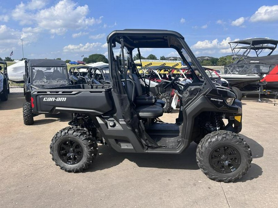 2024 Can-Am® Defender DPS HD10 Timeless Black