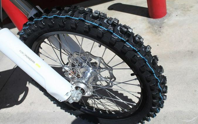 2025 Husqvarna FC 450