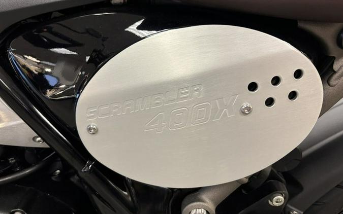 2026 Triumph Scrambler 400 X Baja OrangeAluminium