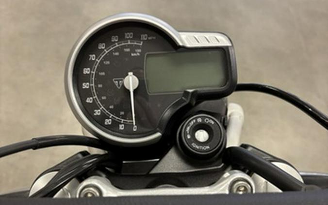 2026 Triumph Scrambler 400 X Baja OrangeAluminium