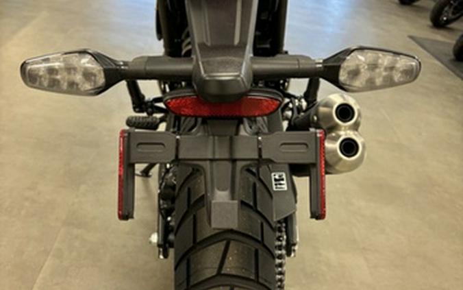 2026 Triumph Scrambler 400 X Baja OrangeAluminium