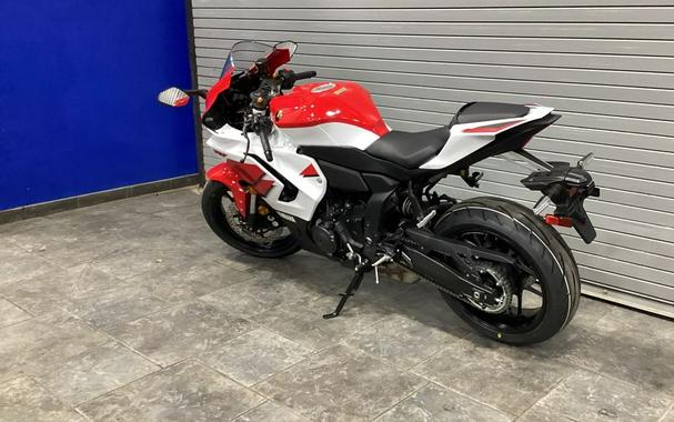 2026 Yamaha YZF R7
