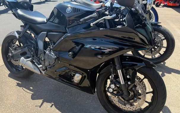 2022 Yamaha YZF R7
