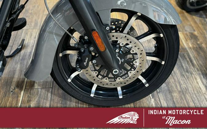 2022 Indian Motorcycle® Springfield® Dark Horse®