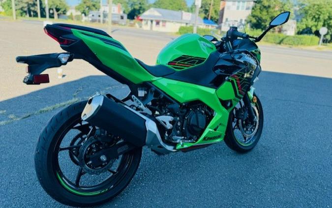 2023 Kawasaki NINJA 400