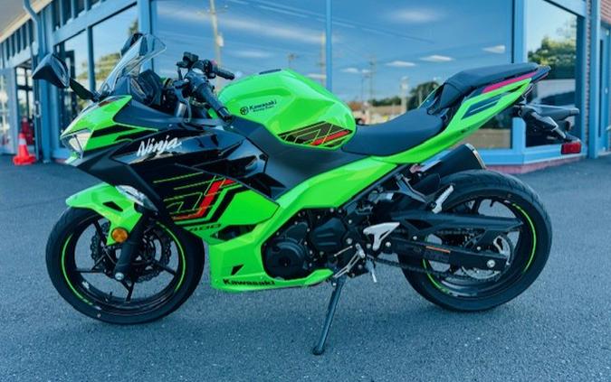 2023 Kawasaki NINJA 400