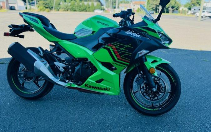 2023 Kawasaki NINJA 400