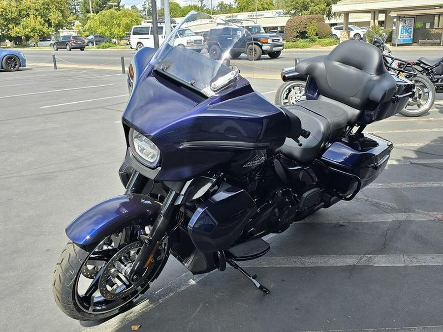 2025 Harley-Davidson® FLHXU - Street Glide® Ultra