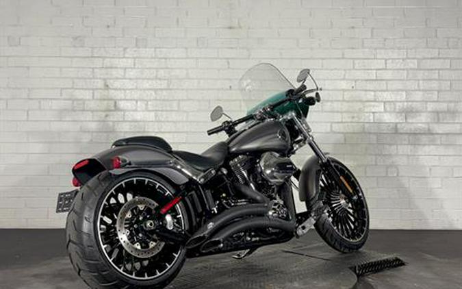 2017 Harley-Davidson Breakout®