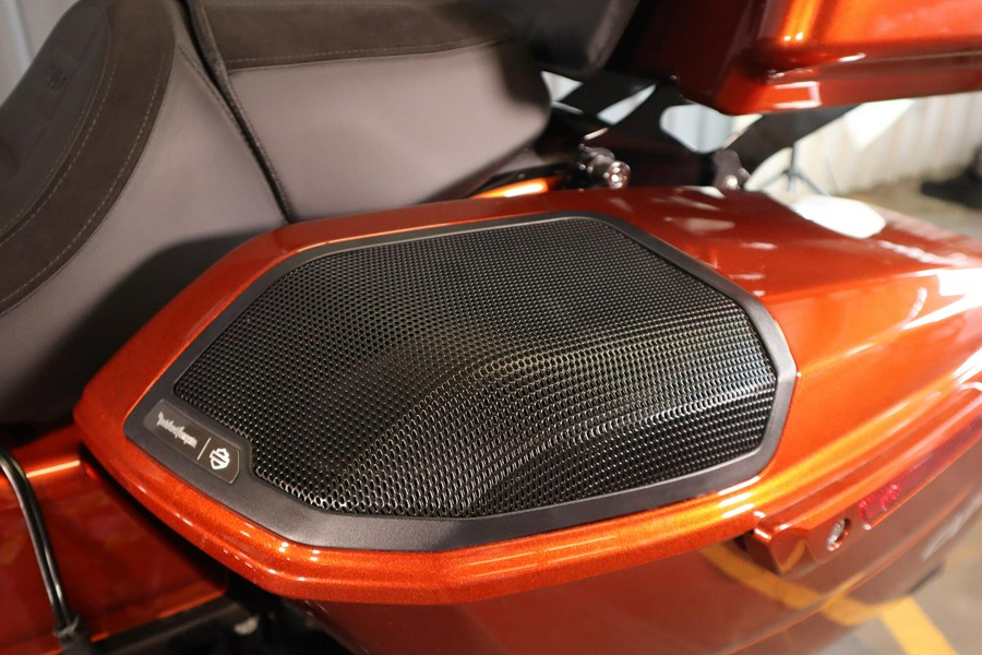 2023 Harley-Davidson CVO Street Glide FLHXSE