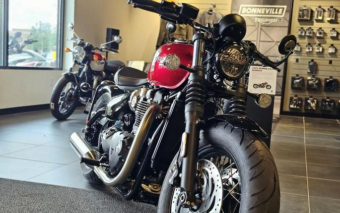 2023 Triumph Bonneville Bobber Red Hopper