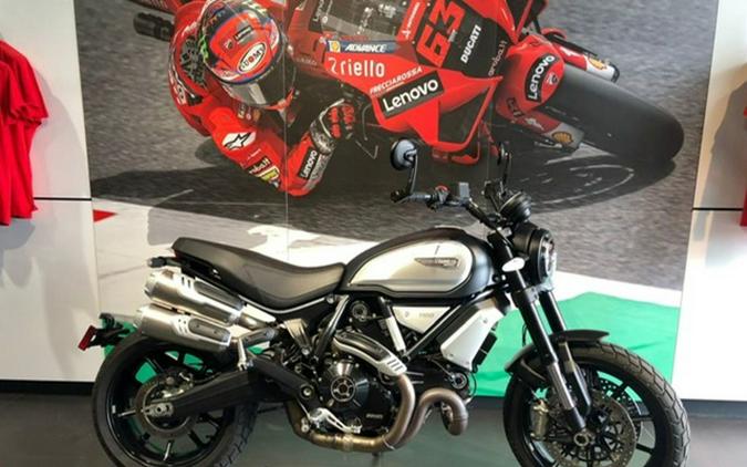 2021 Ducati Scrambler 1100 Dark Stealth