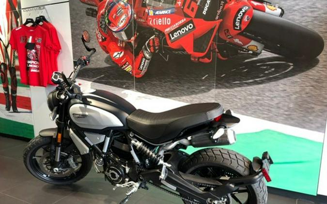 2021 Ducati Scrambler 1100 Dark Stealth