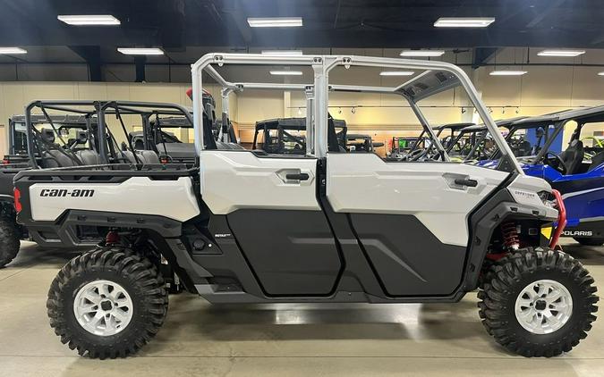 2024 Can-Am™ Defender MAX X mr with Half Doors HD10