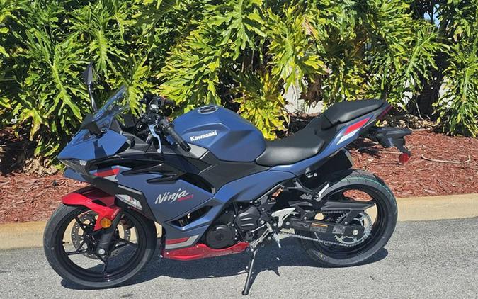 2026 Kawasaki Ninja 500 ABS Metallic Matte Twilight Blue