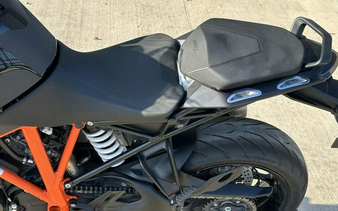 2020 KTM Super Duke 1290 GT