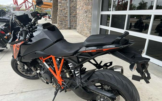 2020 KTM Super Duke 1290 GT