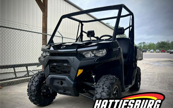 2025 Can-Am™ Defender DPS HD9