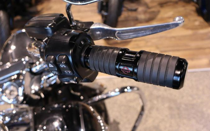 2016 Harley-Davidson® FLHR - Road King®