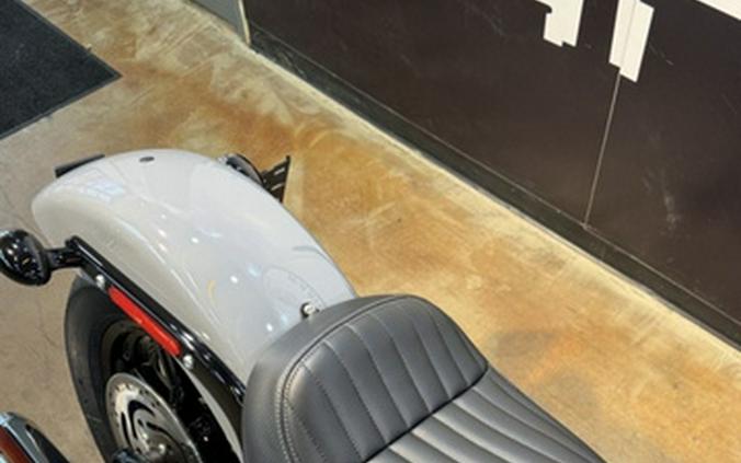 2026 Harley-Davidson Softail FXBB - Street Bob