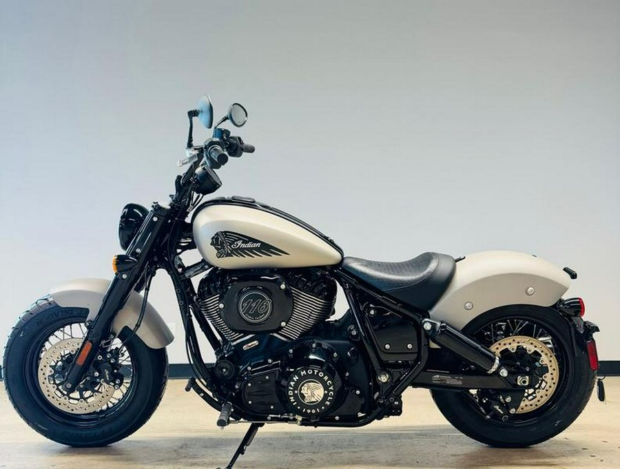 2023 Indian Motorcycle® Chief® Bobber Dark Horse® Silver Quartz Smoke