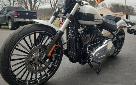 2024 Harley-Davidson Softail FXBR - Breakout