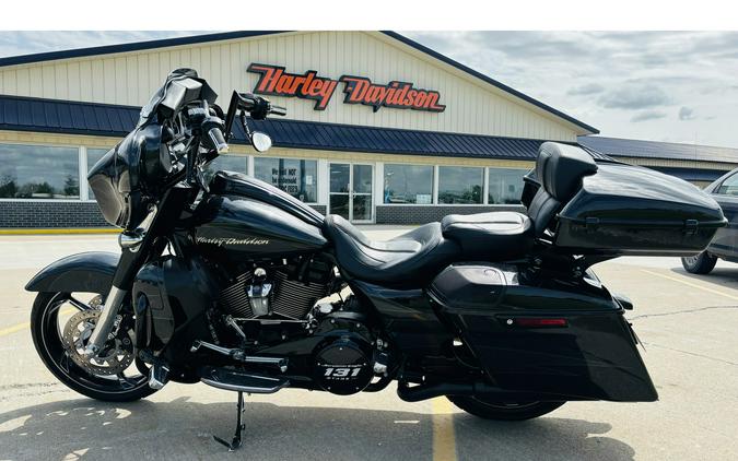 2017 Harley-Davidson® FLHXSE STREET GLIDE CVO