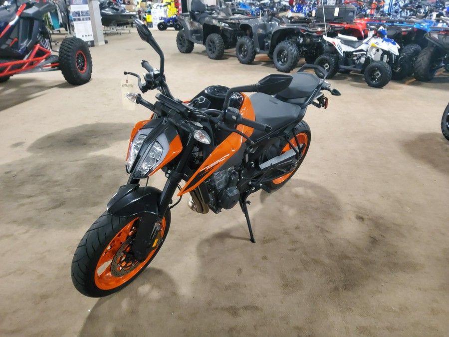 2020 KTM Duke 790