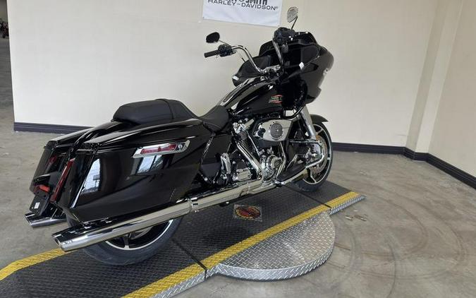 2025 Harley-Davidson® FLTRX - Road Glide®