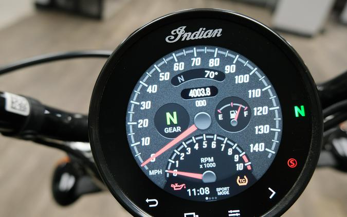 2025 INDIAN MOTORCYCLE SCOUT BOBBER LIMITED WITH TECHNOLOGY PACKAGE BLACK METALLIC