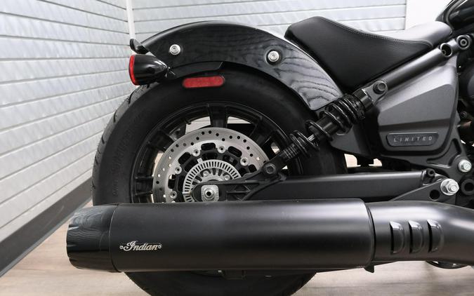 2025 INDIAN MOTORCYCLE SCOUT BOBBER LIMITED WITH TECHNOLOGY PACKAGE BLACK METALLIC
