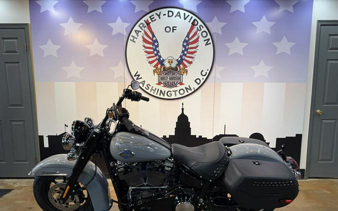 2026 Harley-Davidson Softail FLHC - Heritage Classic