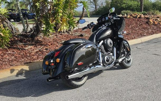 2026 Kawasaki Vulcan 1700 Vaquero ABS