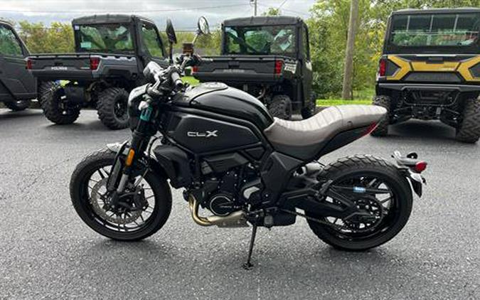 2023 CFMOTO 700CL-X