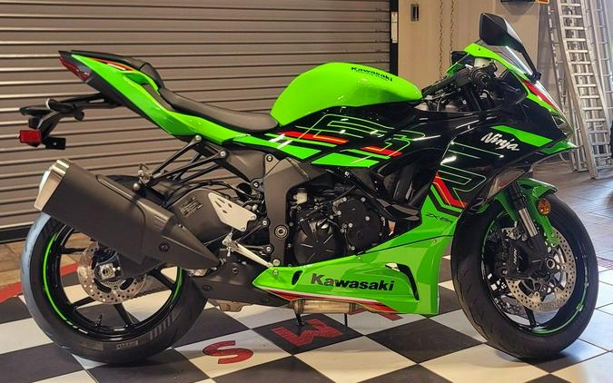 2024 Kawasaki Ninja ZX-6R Review [13 Fast Facts From the Track]