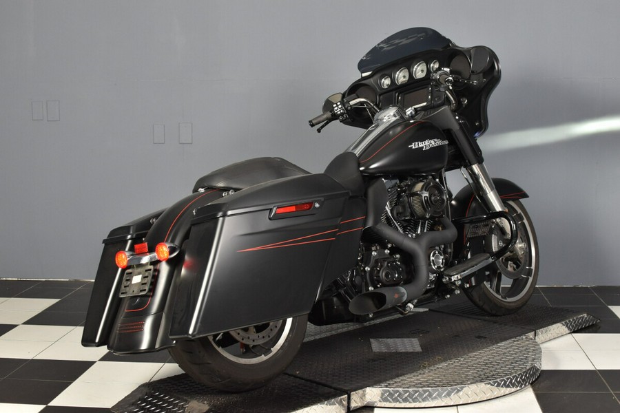 2015 Harley-Davidson Street Glide Special