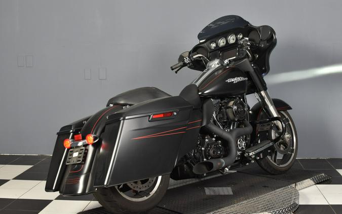 2015 Harley-Davidson Street Glide Special