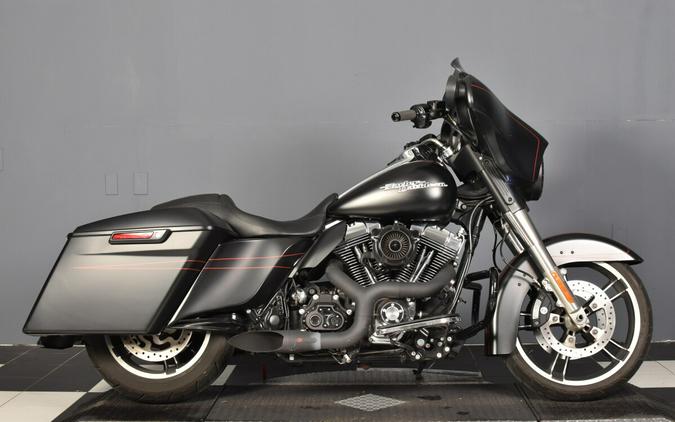 2015 Harley-Davidson Street Glide Special
