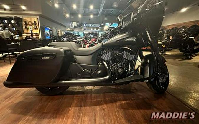 2024 Indian Motorcycle Chieftain® Dark Horse® with PowerBand Audio Package