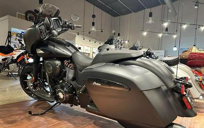 2024 Indian Motorcycle Chieftain® Dark Horse® with PowerBand Audio Package