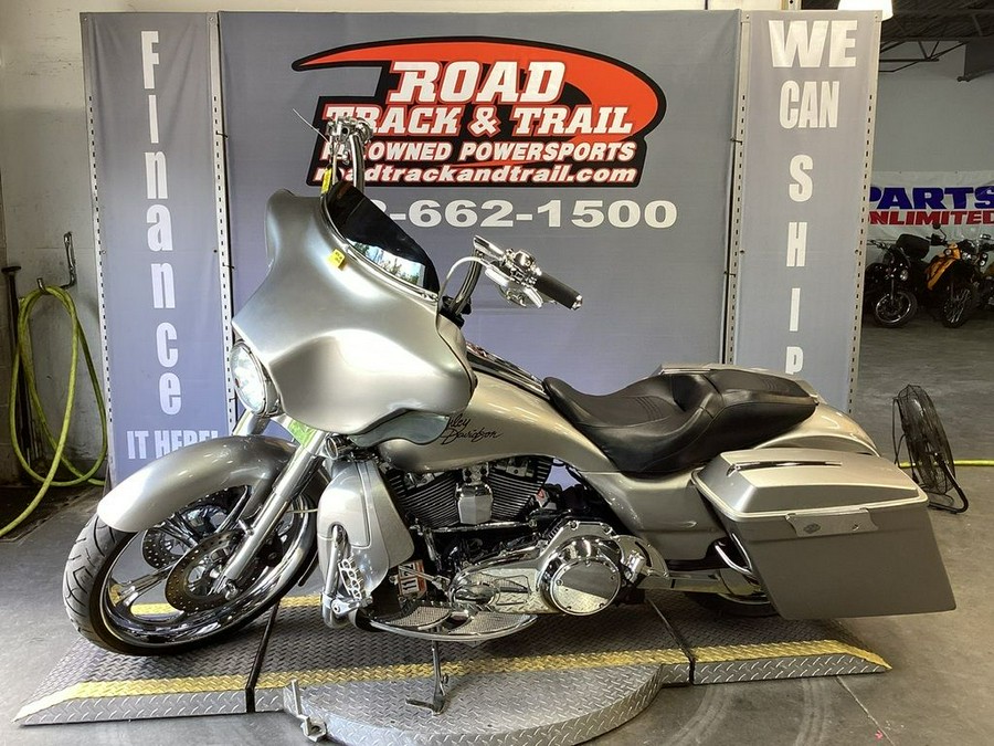 2009 Harley-Davidson® FLHX - Street Glide®