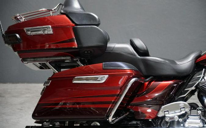 2015 Harley-Davidson® FLTRUSE - CVO™ Road Glide® Ultra