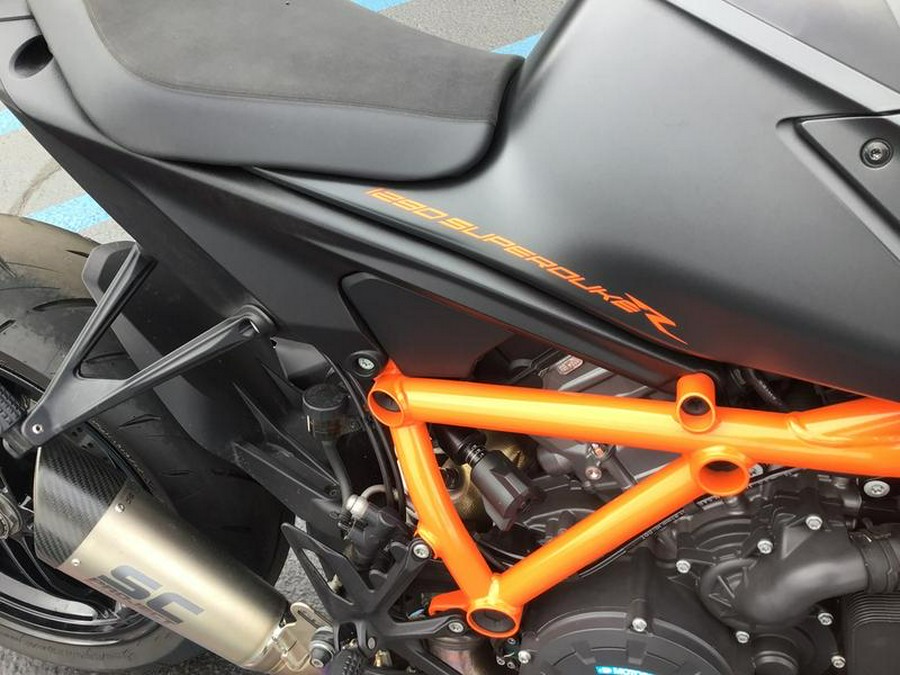 2021 KTM 1290 Super Duke R