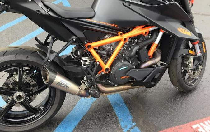 2021 KTM 1290 Super Duke R