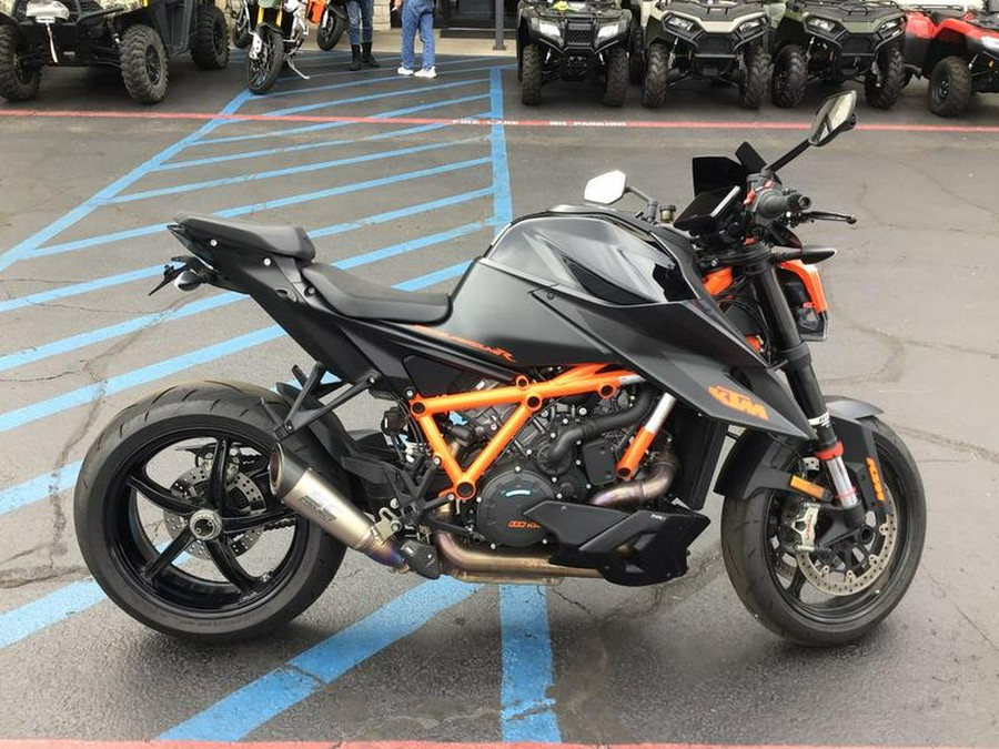 2021 KTM 1290 Super Duke R